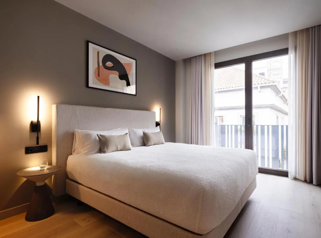Habitación amplia — Numa Valencia El Carmen
