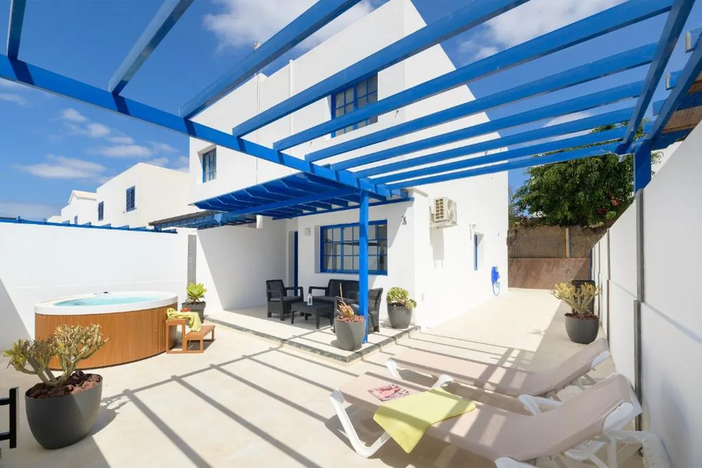 Apartamento con terraza — O Nautico Laxe