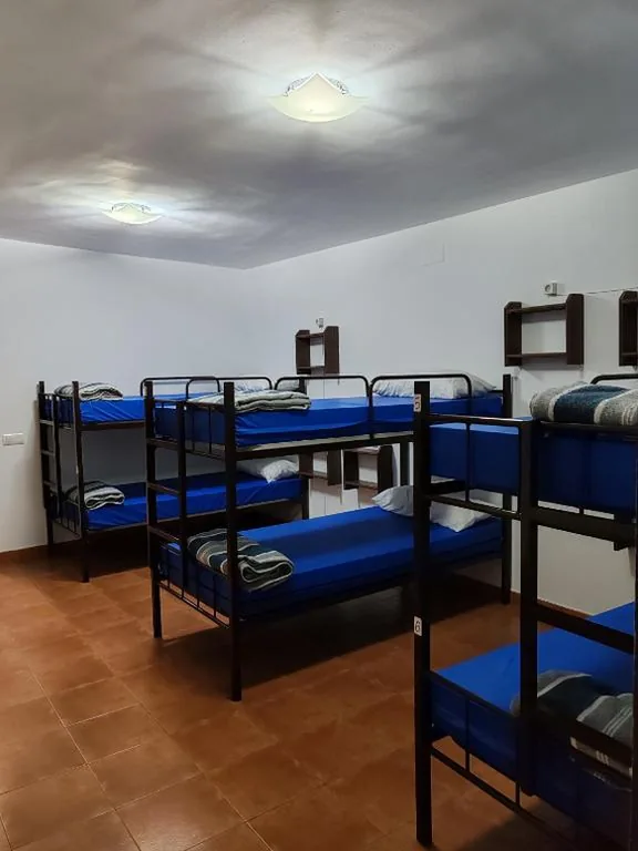Camera condivisa mista da 6 letti — O Solpor Fillobal