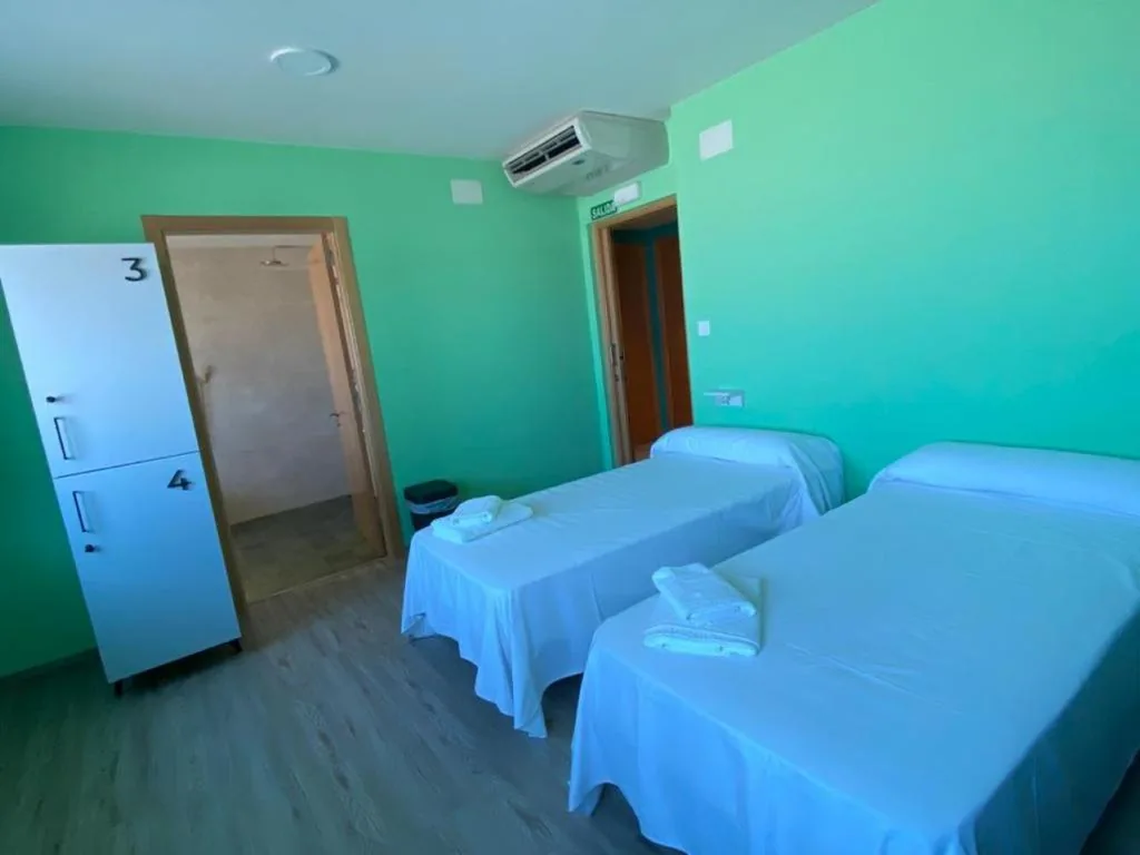 Habitación Cuádruple con baño privado — O TEU SITIO