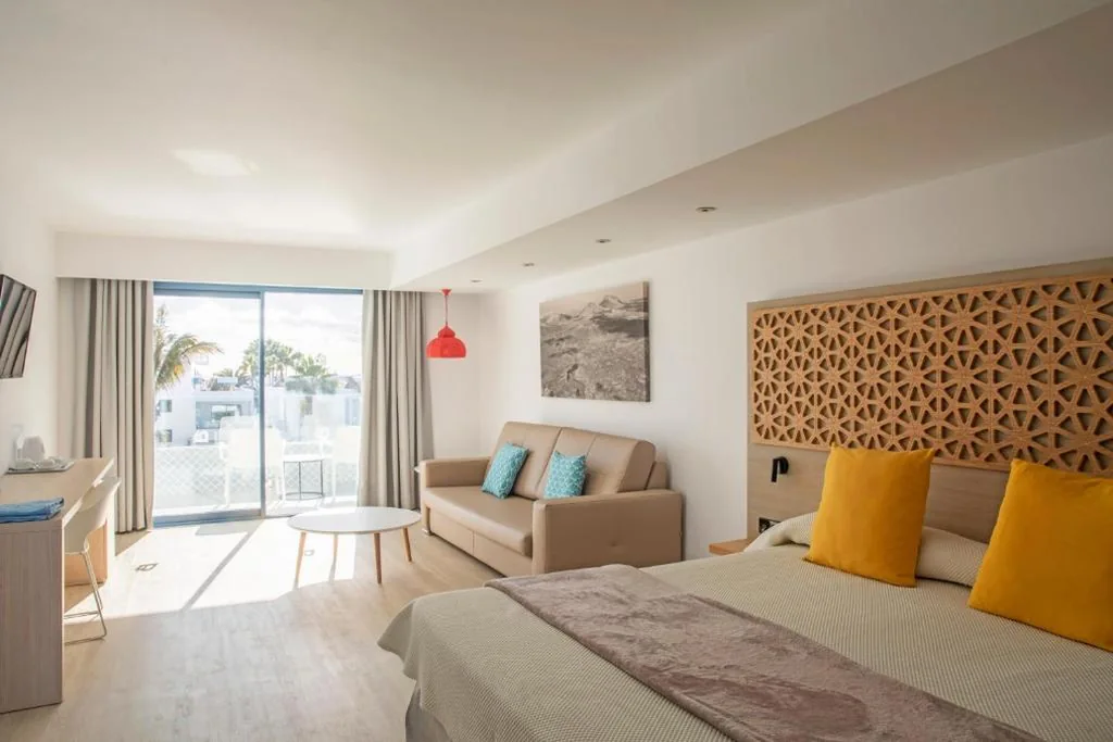 Junior-Executive-Zimmer — Oasis Lanz Beach Mate