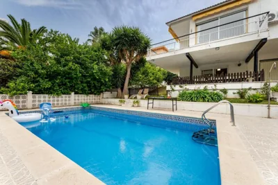 Oasis Salou Pool Beach and Bbq — Foto 4