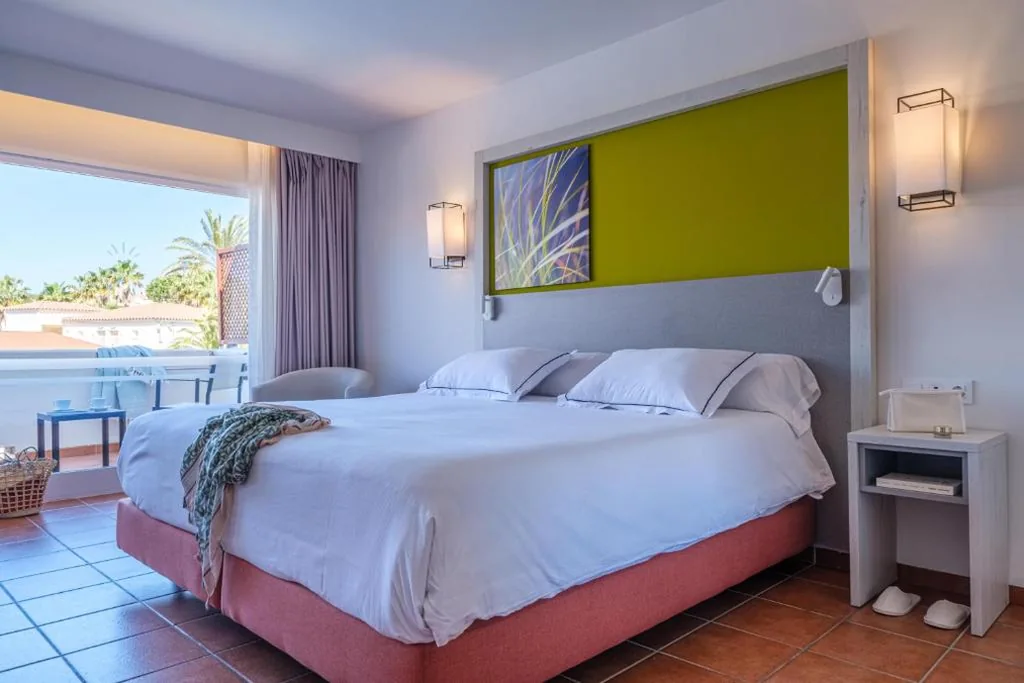 Camera doppia - 2 letti — Oassium Hotel - Adults Only