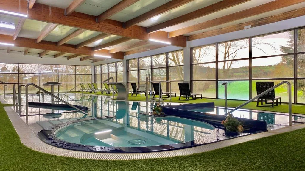 Quarto Duplo com acesso ao spa e hidromassagem - 1 ou 2 camas — Oca Palacio De La Llorea Hotel & Spa