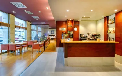 Oca Villa de Avilés Hotel — Foto 4