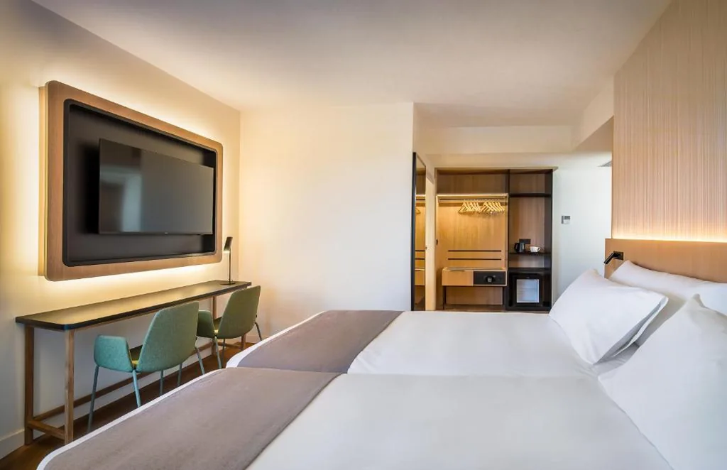 Family Room — Occidental Pamplona