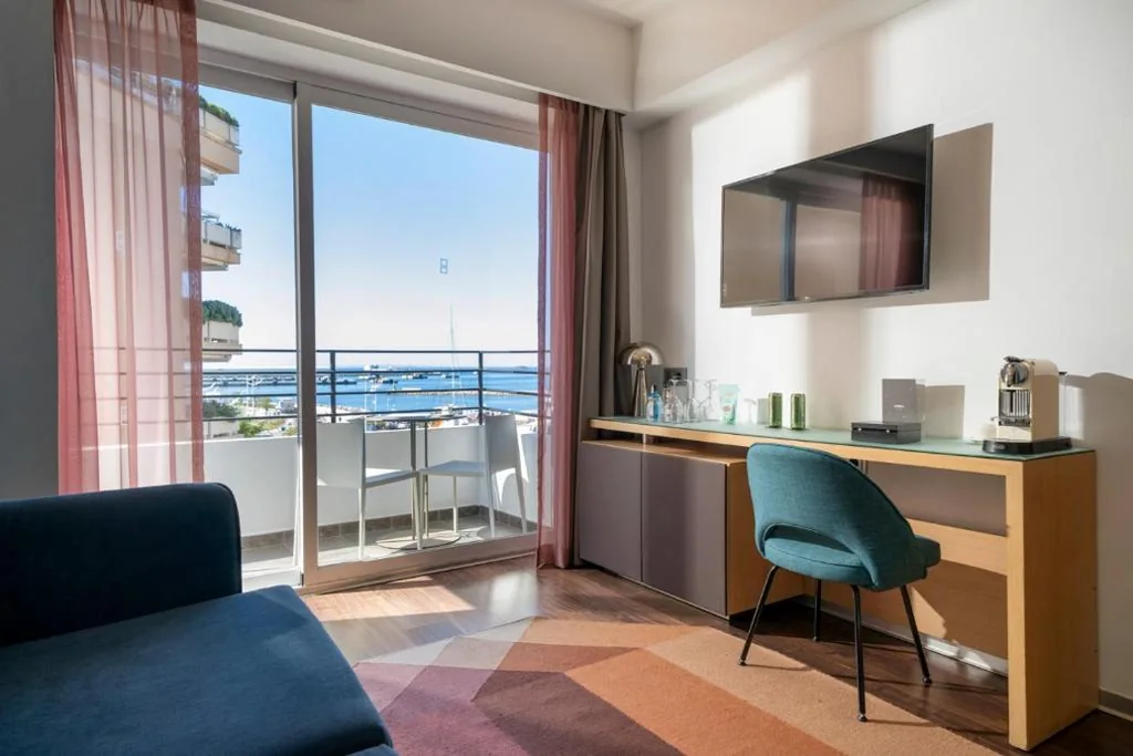 Suite con vistas a Formentera — Ocean Drive Ibiza