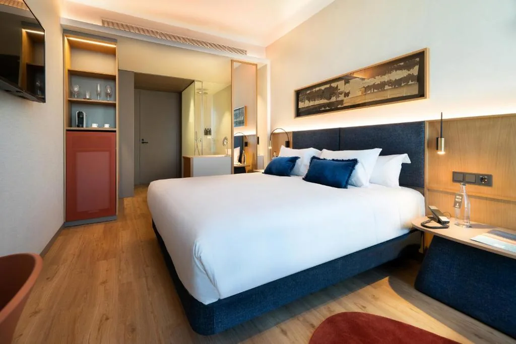Superior-Doppelzimmer mit Innenhofblick — Ocean Drive Madrid