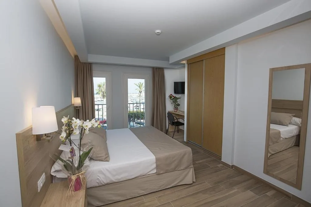 Camera doppia Deluxe con vista sul mare - 1 o 2 letti — Ocean Lounge