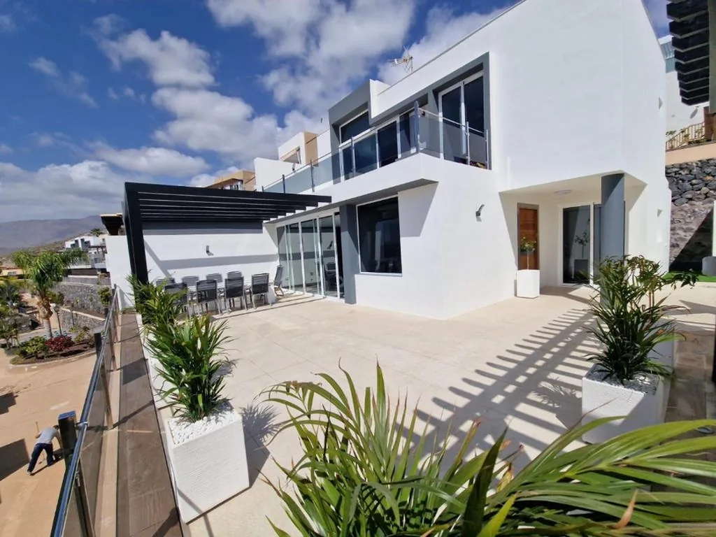 Villa mit 3 Schlafzimmern — Ocean View Villa Natalia