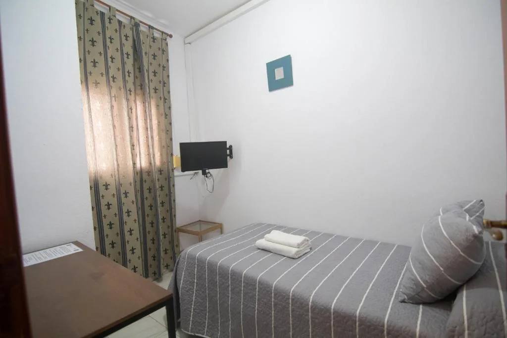 Ochomin Hostel