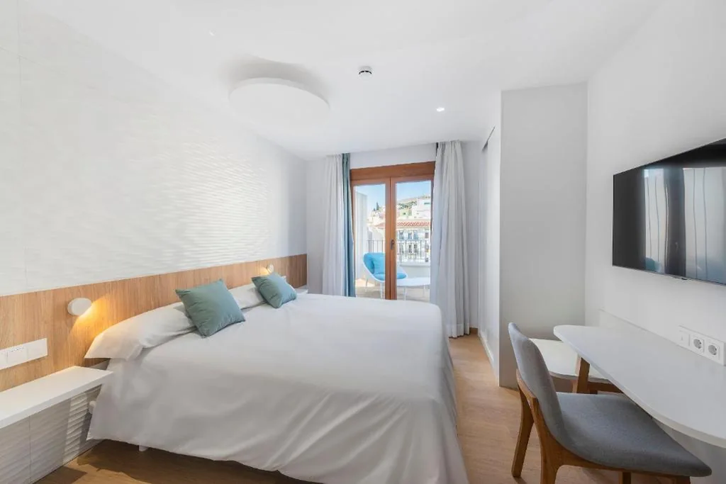 デラックスアパートメント — Odyssey Rooms Alicante