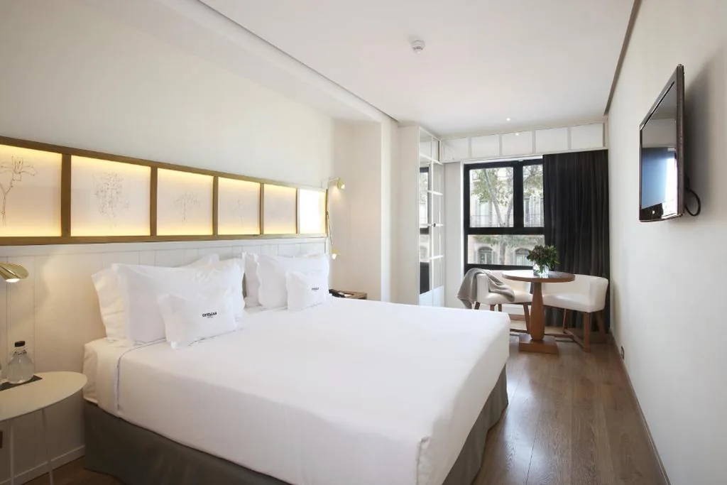 Driepersoonskamer (3 volwassenen) — Ofelias Hotel 4Sup