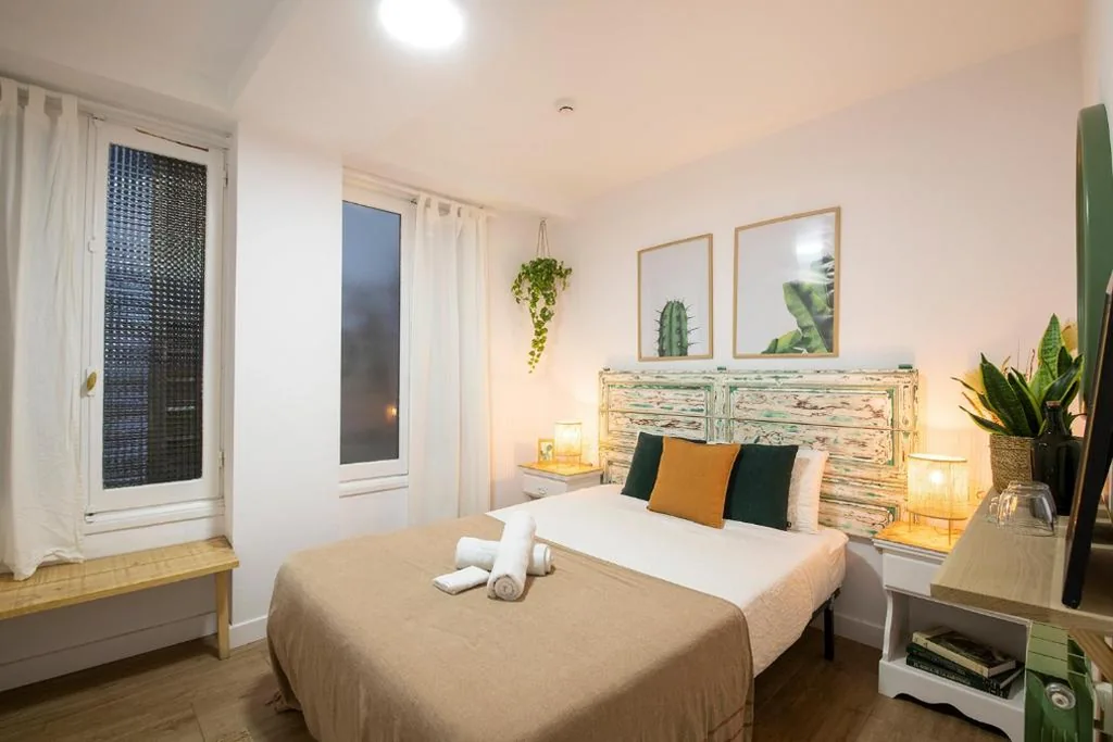 Habitación Doble Estándar con baño compartido — Off Beat Guesthouse - Self-check-in