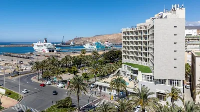 Ohtels Gran Hotel Almeria — foto 3