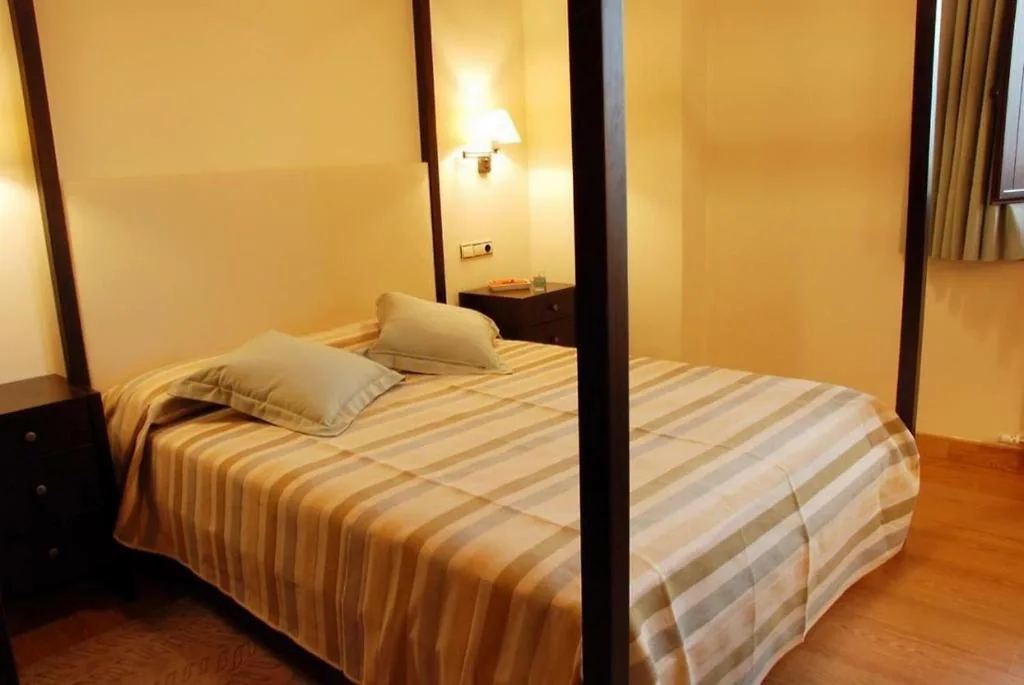 Quarto Duplo Pequeno — OLATZEA LANDA HOTELA