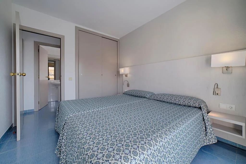 Apartment mit 1 Schlafzimmer (3 Erwachsene) — Olimar II