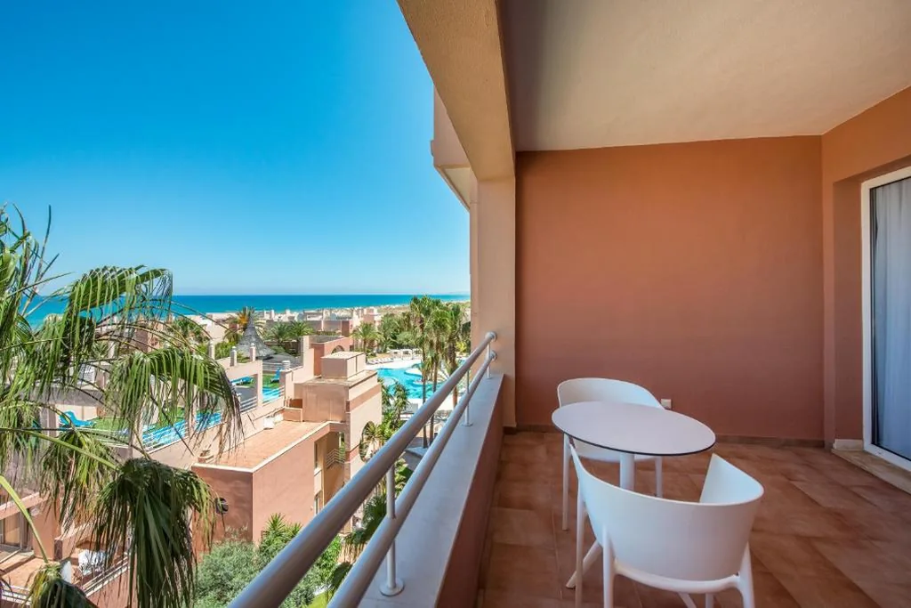 Camera matrimoniale classica con vista — Oliva Nova Beach & Golf Hotel