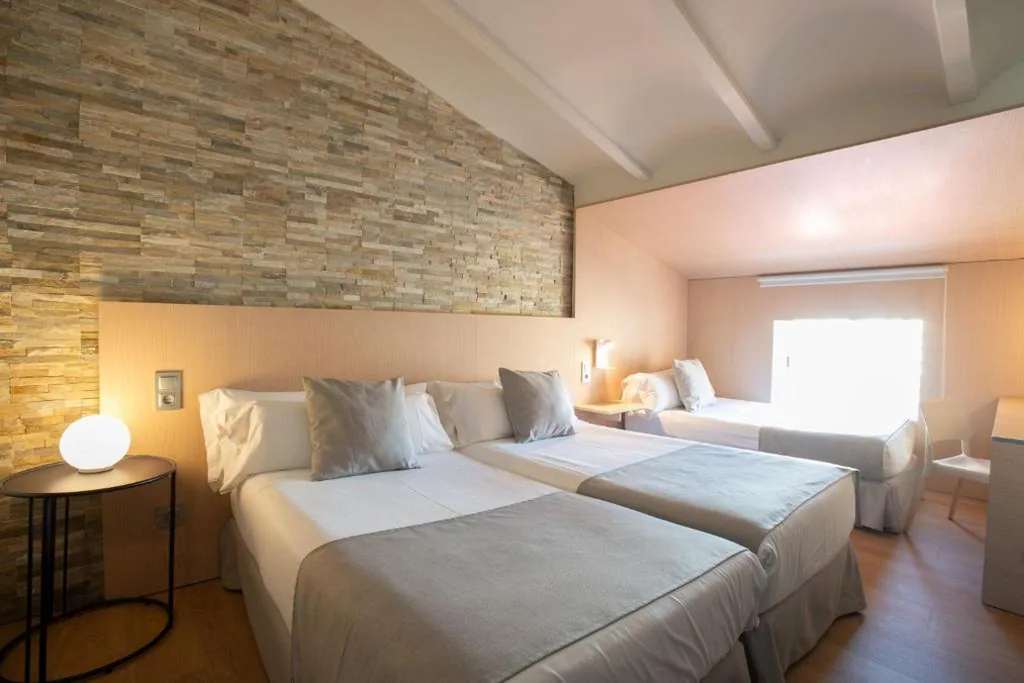 Habitación Triple — Olympia Consul del Mar