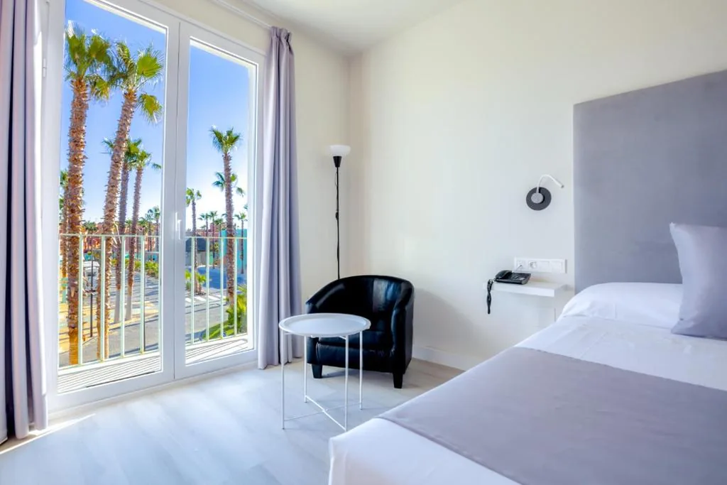 Habitación Cuádruple Estándar — ON City Resort All Inclusive Prime