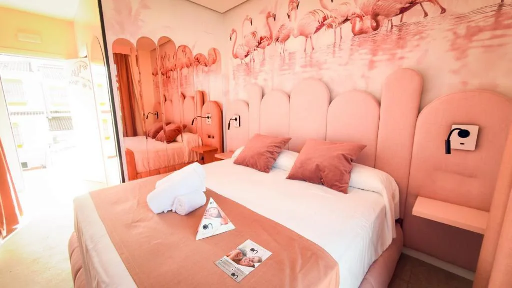 Tweepersoonskamer — On Pink Motel