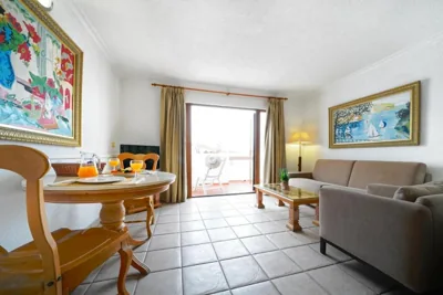 Ona Beverly Hills Suites — 写真 10