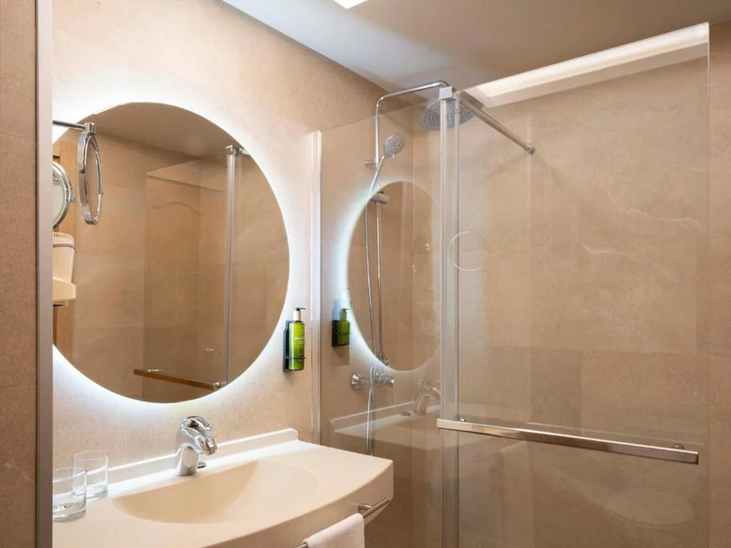 Quarto Duplo Superior — Ona Palmira Paguera
