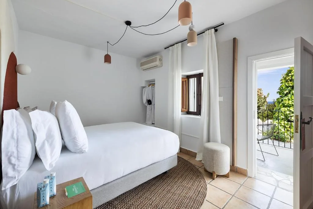 Chambre Double Supérieure avec vue sur le jardin - 1 ou 2 lits — One Shot Buenavista