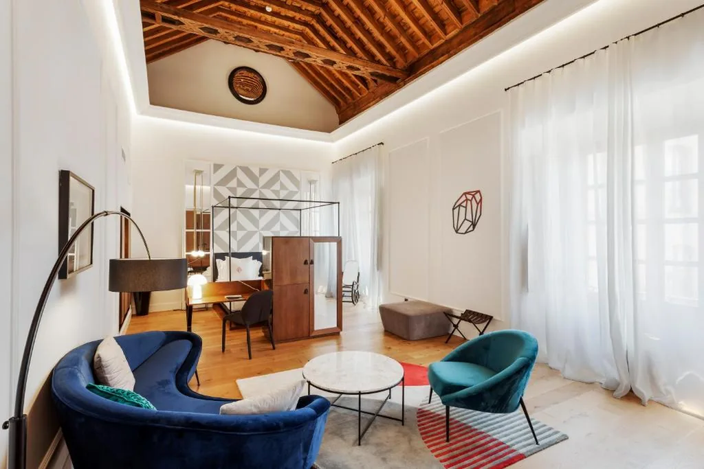 Suite — One Shot Conde Torrejón
