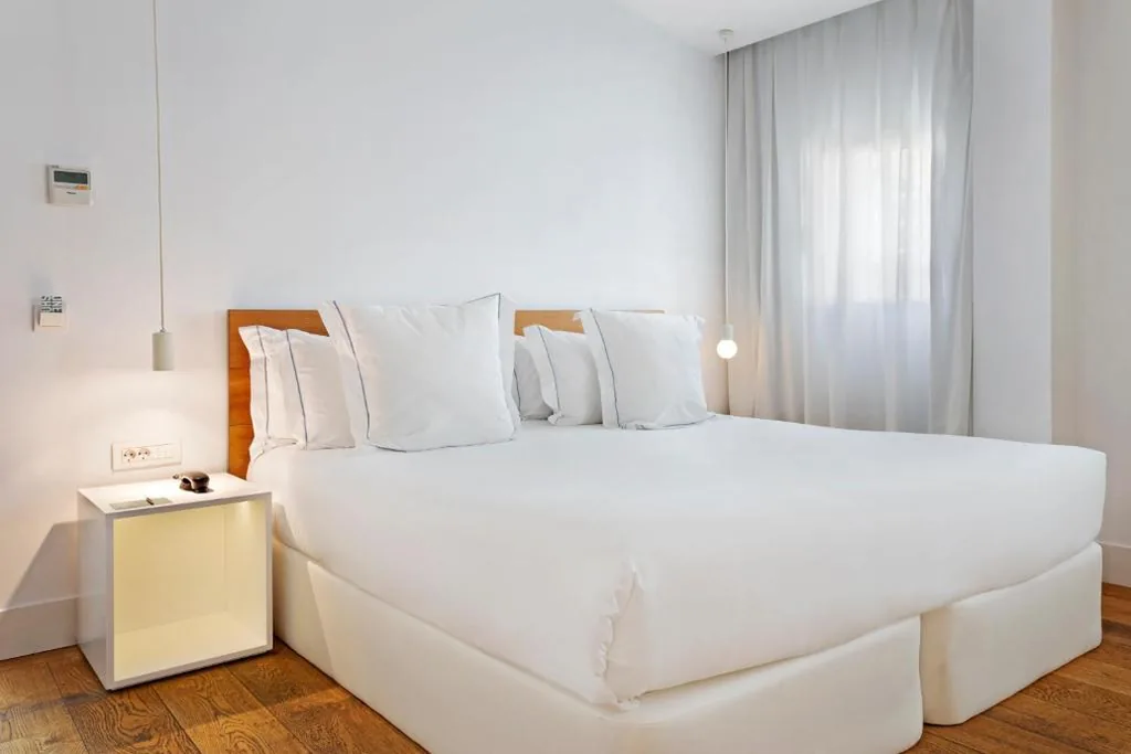 Habitación Doble Executive - 1 o 2 camas — One Shot Prado