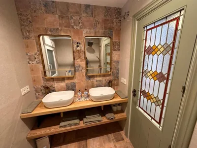 Oniria Agradable casa con patio junto Mirador de San Nicolás — 写真 3