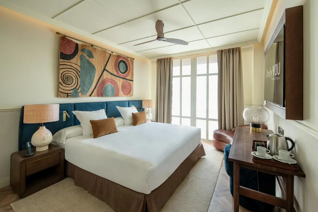 Premium tweepersoonskamer met bad — Only YOU Hotel Sevilla
