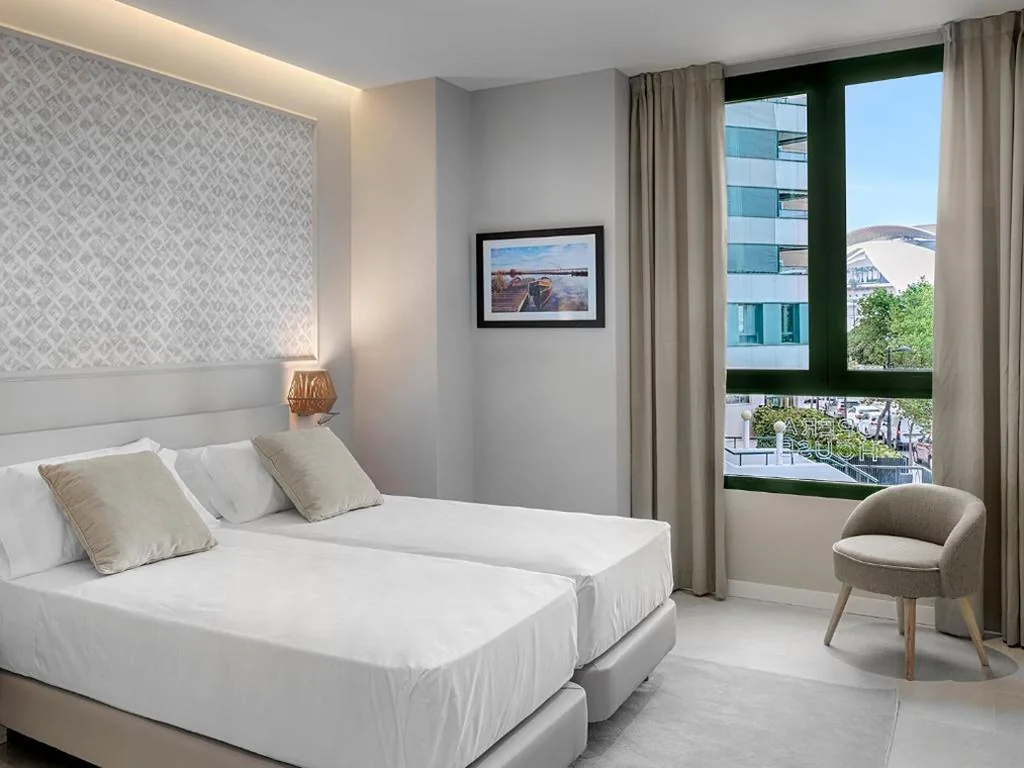 Opera House Valencia B&B