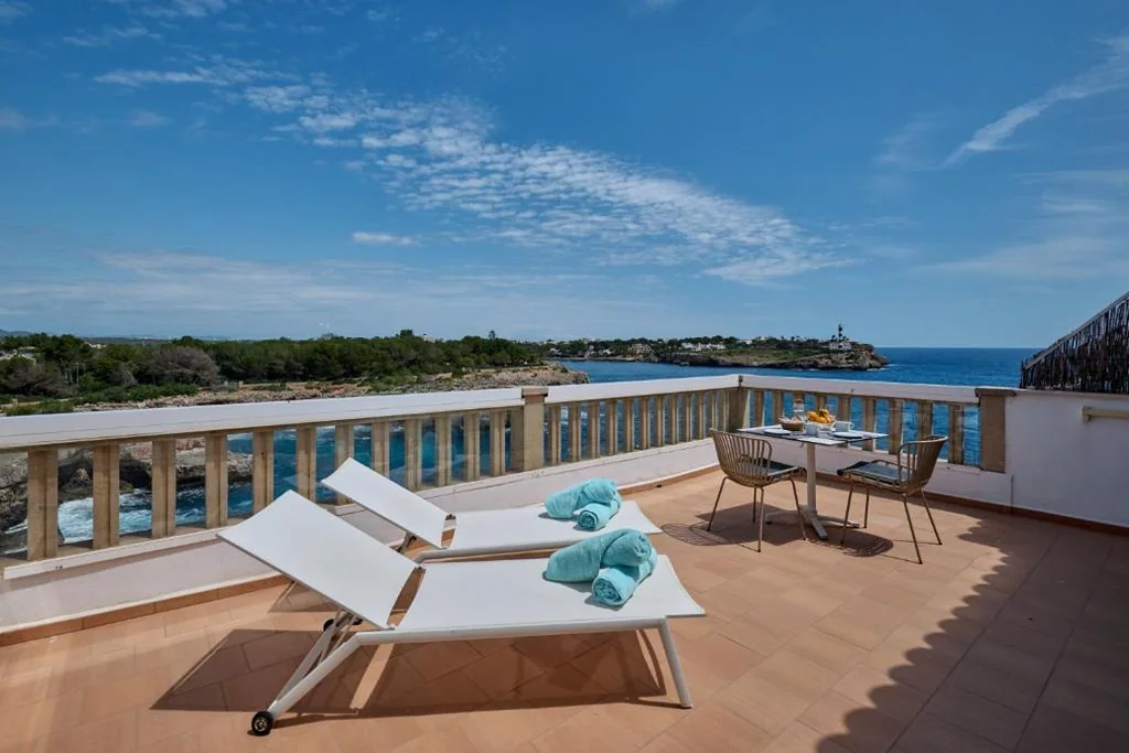 Appartement Supérieur d’une chambre avec vue sur la mer — Orange Colom - Seaside Apartments