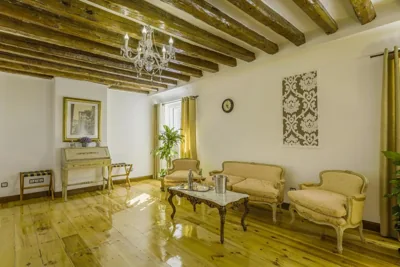 Oriente Palace Apartments — foto 10