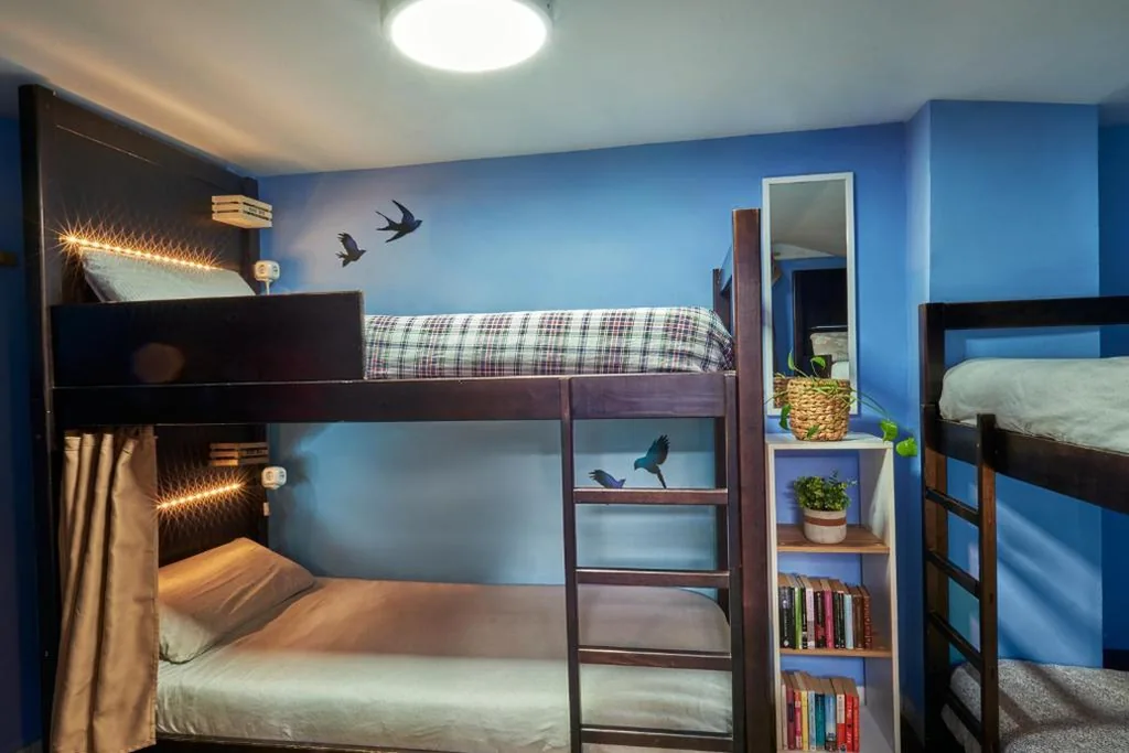 Posto letto in dormitorio misto da 4 posti — Oripando Hostel