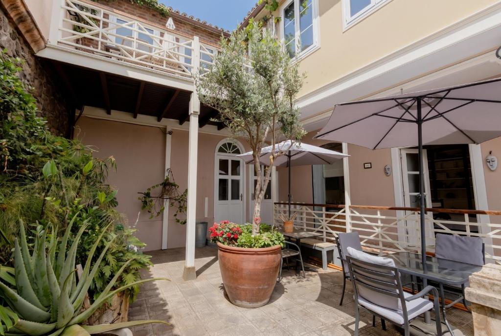 Orotava The Home - Vacational rental with the lifestyle of 1700 and the comfort of 2022 en La Orotava