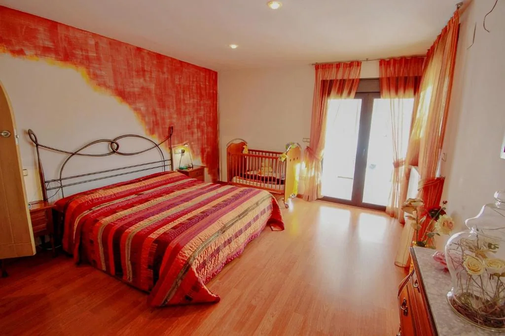Orza - holiday home with private swimming pool in Benissa