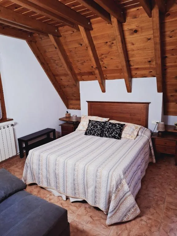 Habitación Doble con vistas a la montaña — Ostau ERA NHEUADA VALLE DE ARAN