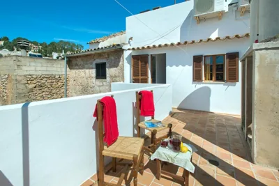 Owl Booking Villa Padrina - Walking to the Old Town — 写真 11