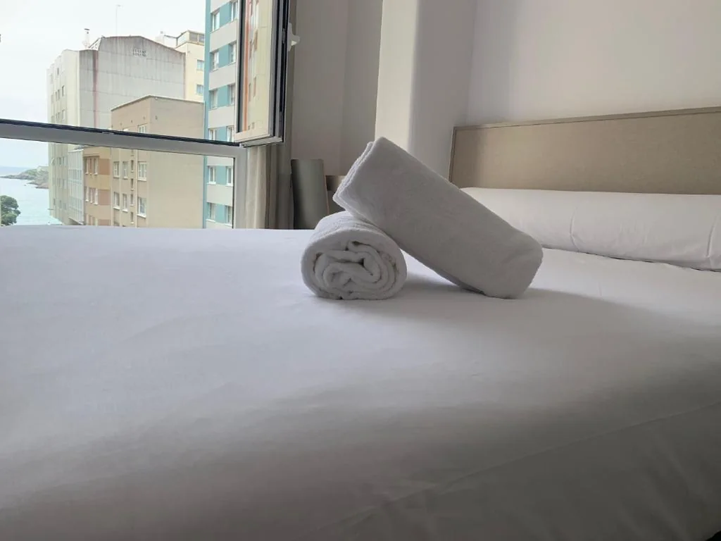 Suite con vistas al mar — Oxford Suites Ciudad de la Coruña