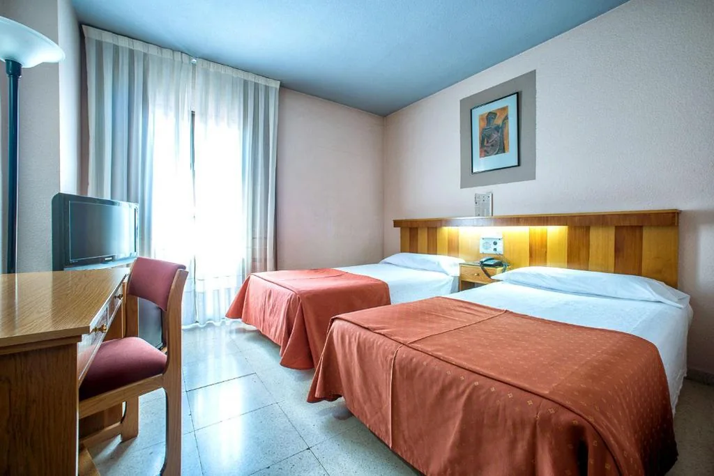 Doppelzimmer mit 2 Betten — Pacoche Murcia