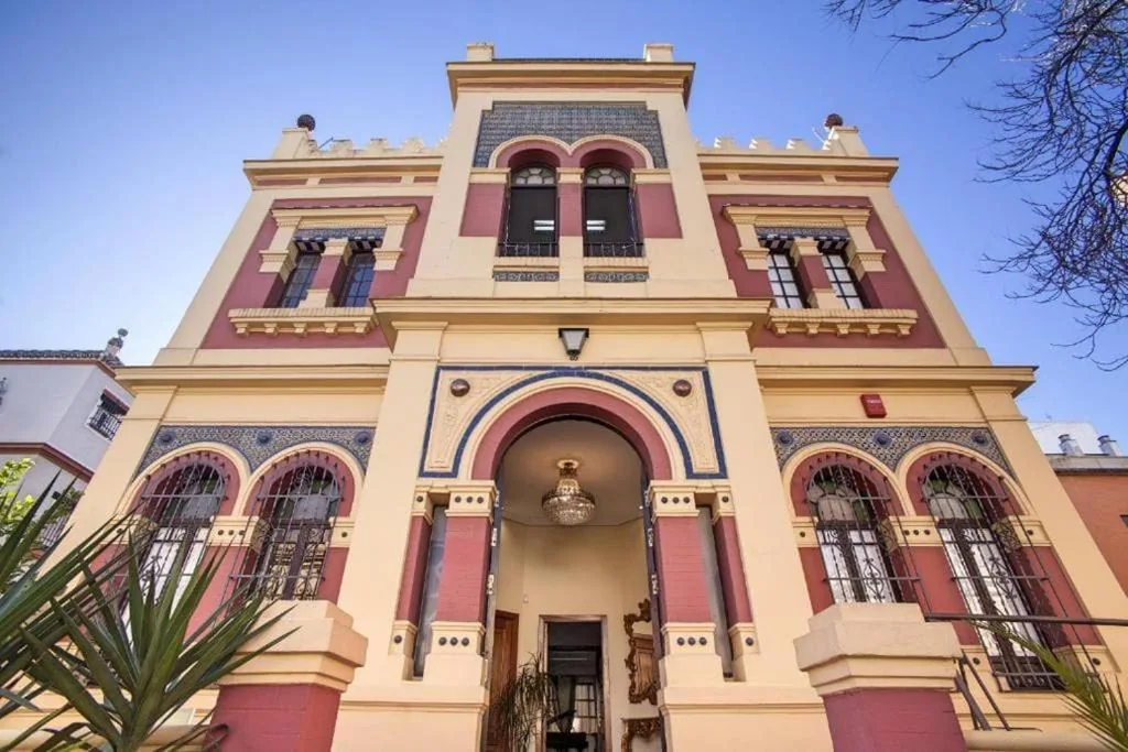 Villa — Palacete del Porvenir