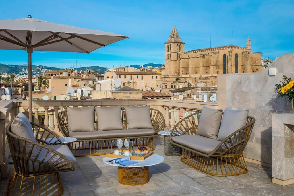 Riad Penthouse Suite — Palacio Can Marqués by Puro
