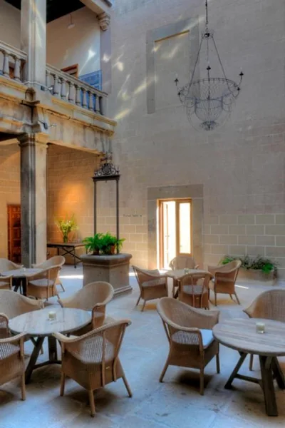 Palacio Carvajal Girón — photo 5