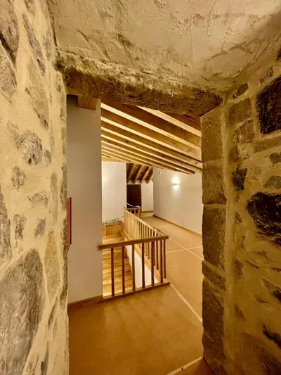 Palacio de los Acevedo — 写真 11