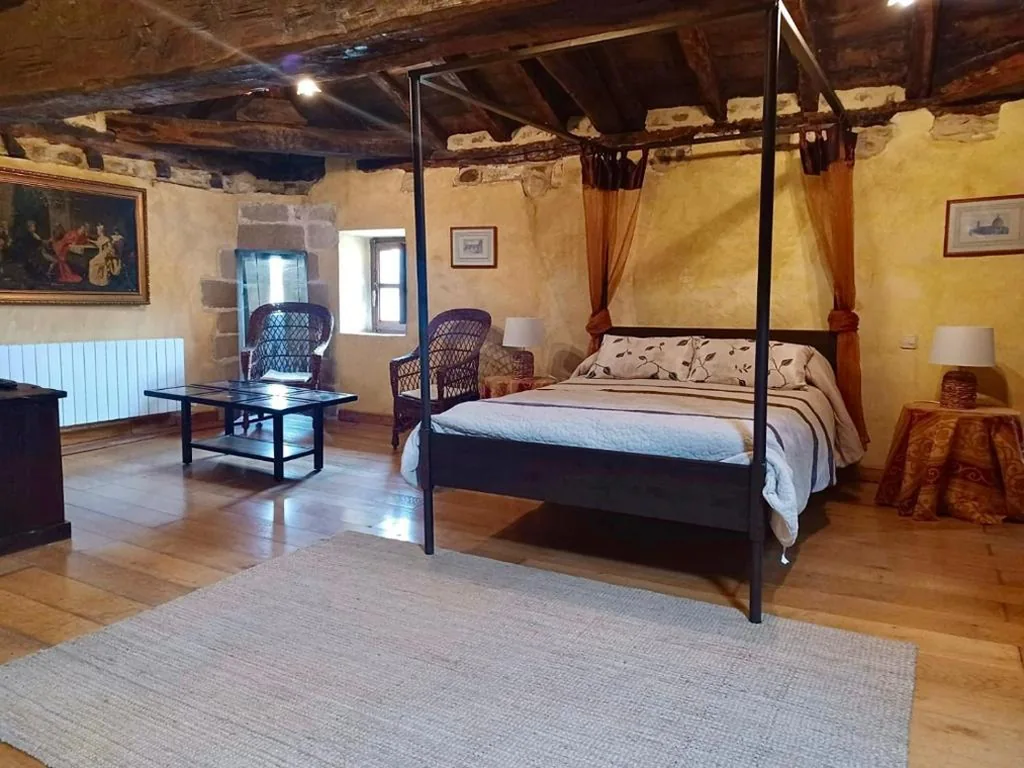 Luxesuite — Palacio de los Alvarado en Las Merindades