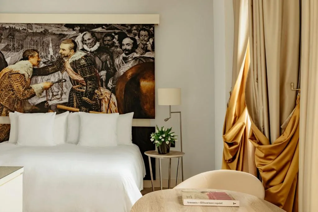Deluxe-Zimmer — Palacio de los Duques, a Gran Meliá Hotel - The Leading Hotels of the World