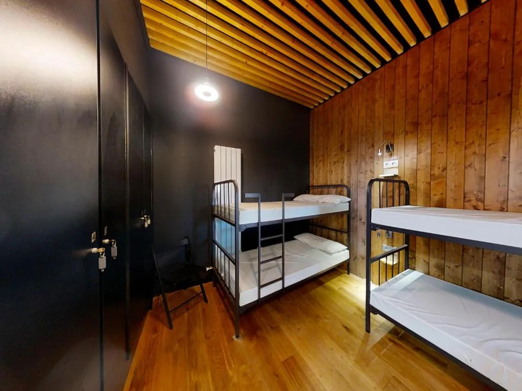 Quarto Quádruplo com casa de banho privativa — Palacio de Sansol
