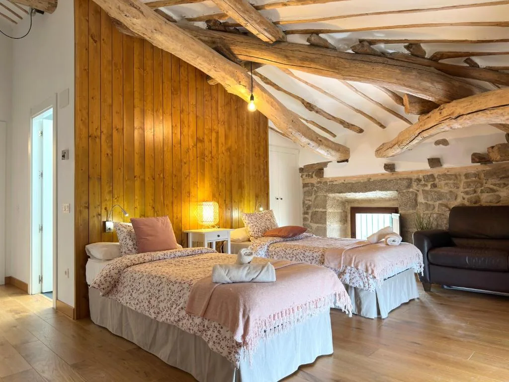 Quarto Duplo Grande — Palacio de Sansol